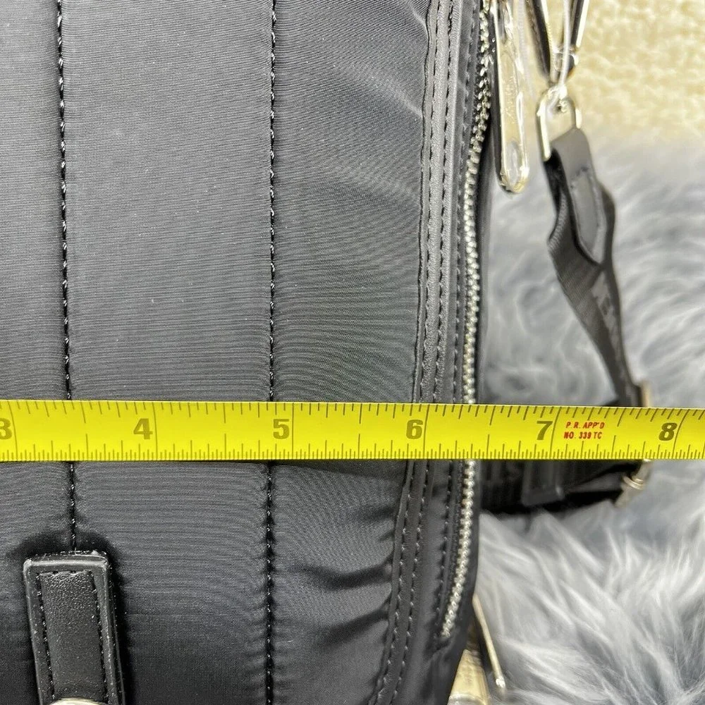 Steve Madden Tik Tok Viral Airpods Bfuria Black Nylon Crossbody Sling Bag NWT - Picture 8 of 8